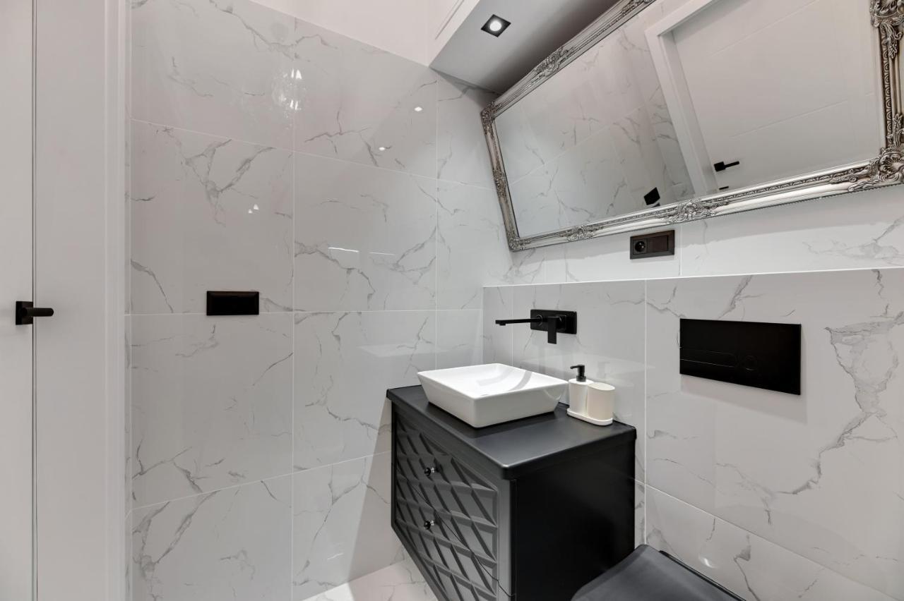 Dluga Boutique Apartment By Downtown Apartments グダニスク エクステリア 写真