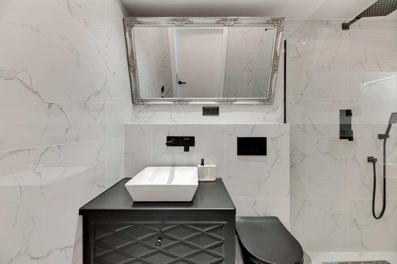 Dluga Boutique Apartment By Downtown Apartments グダニスク エクステリア 写真